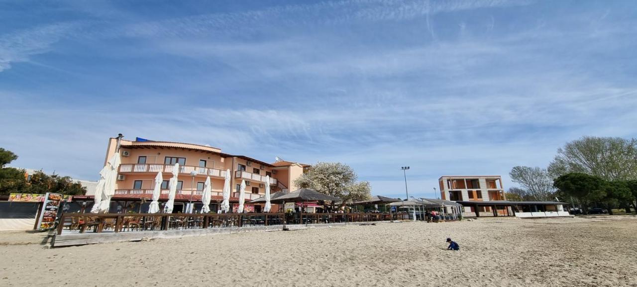 Sand Beach Apartment Idila Medulin Exterior photo