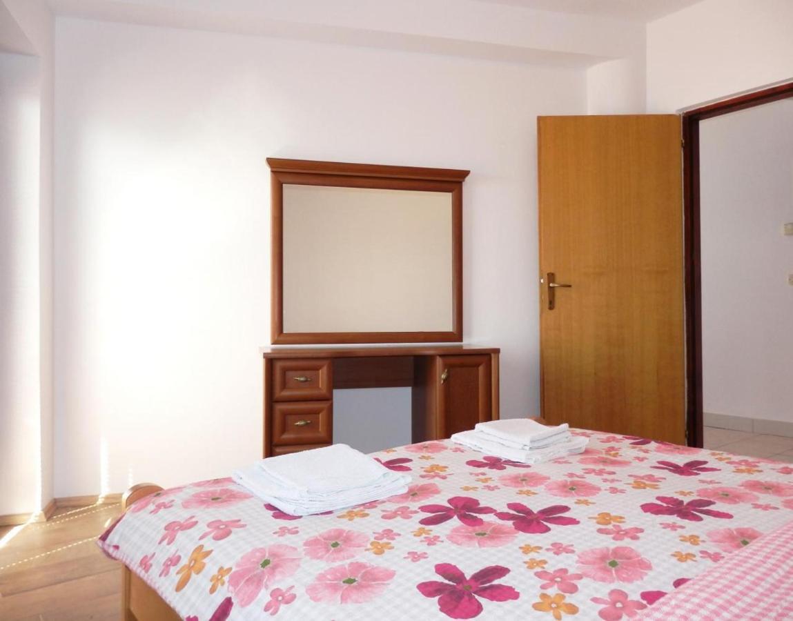 Sand Beach Apartment Idila Medulin Exterior photo